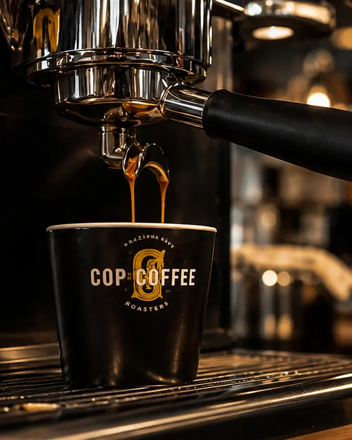Příprava espressa Cop Coffee